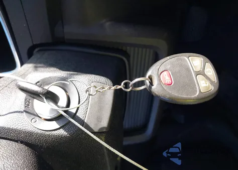 2011 Chevrolet Traverse 1Lt z USA, uszkodzony, nr VIN 1GNKVGED3BJ176477